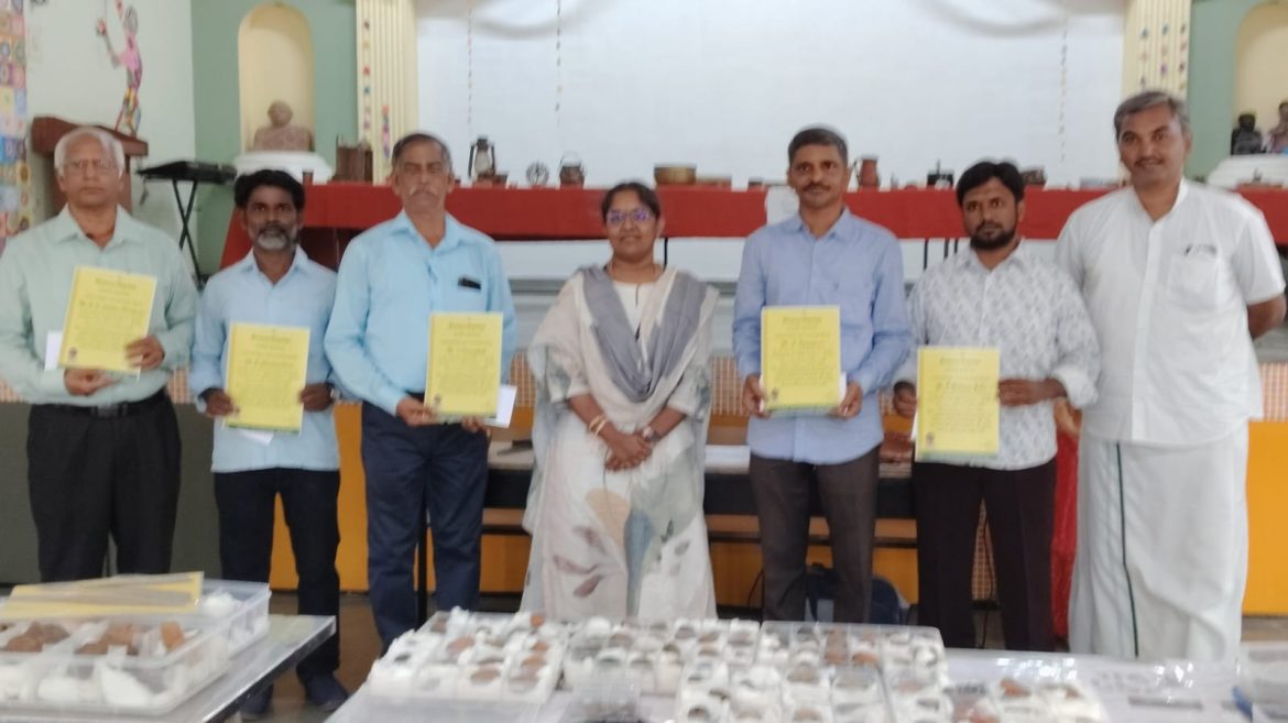 வரலாற்றை எடுத்துரைத்த சேகரிப்புக் கலைஞர்களுக்கு பாராட்டு!